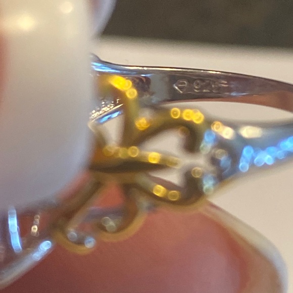 Sterling Silver Amethyst Ring with Gold Butterfly Accents Never Worn Size 6 - Picture 5 of 6